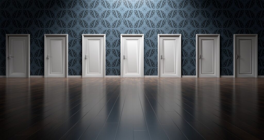 Multiple decisions. Credit Pixabay