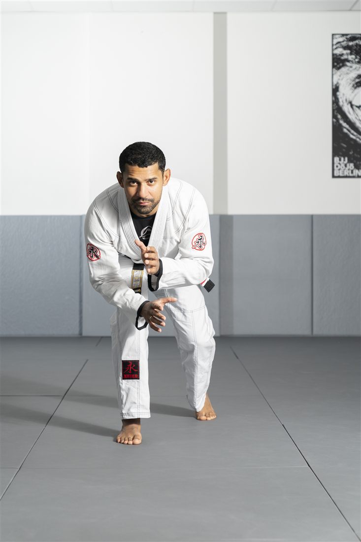 Rodrigo Fernandes, Jiu-Jitsu-Schwarzgurt und Yogalehrer in Berlin